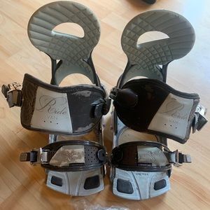 Women’s Roxy Vixen Snowboard Bindings